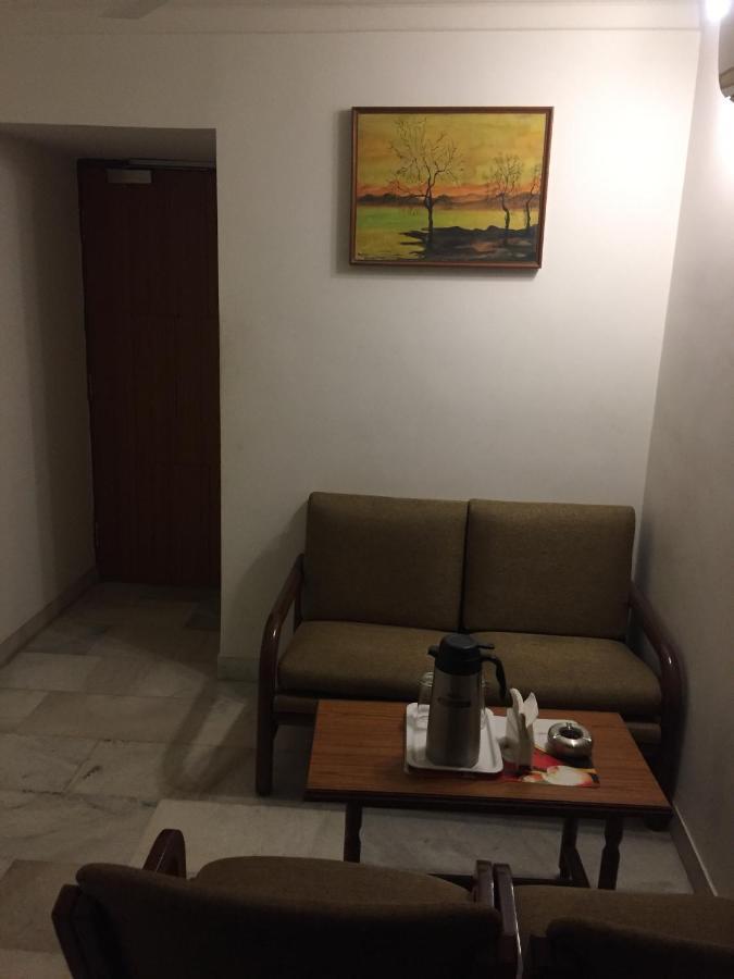 אחמדאבאד Hotel Apex מראה חיצוני תמונה