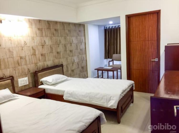 אחמדאבאד Hotel Apex מראה חיצוני תמונה