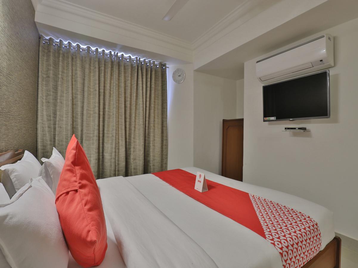 אחמדאבאד Hotel Apex מראה חיצוני תמונה